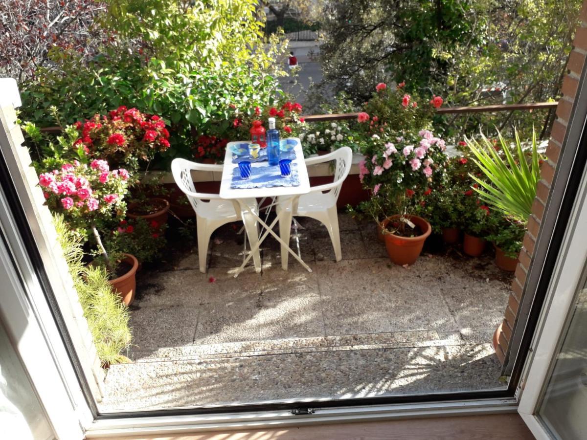 Apartamento Turistico Jardines De Asura Madrid Luaran gambar